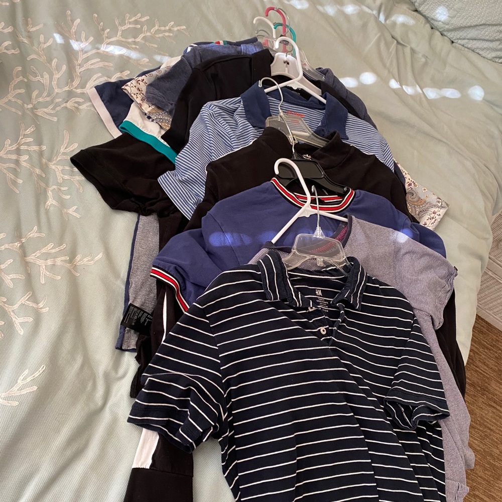 Men’s shirts. Great Condition.